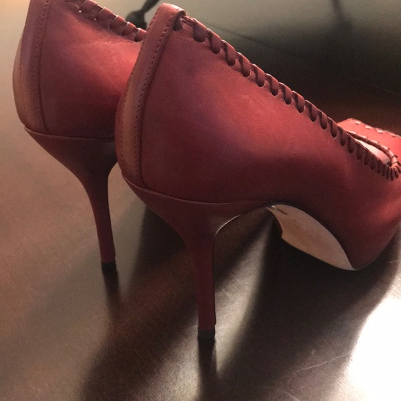 Gucci heels PERFECT CONDITION - Picture 5 of 8